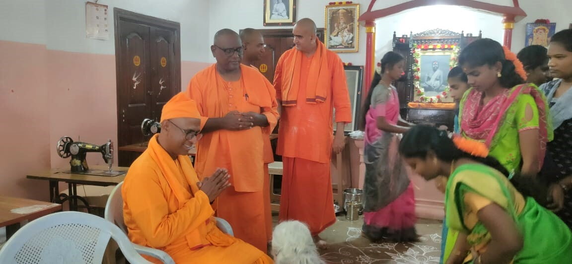 Visit of Revered Swami Satyeshanandaji Maharaj